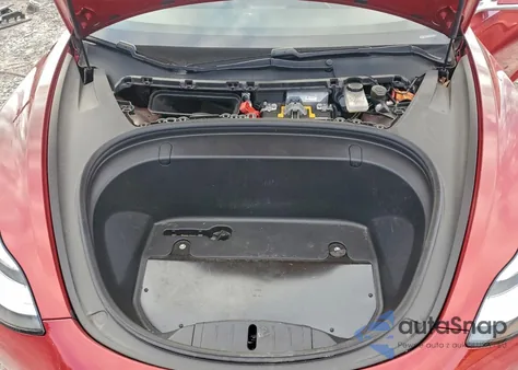 2018 Tesla Model 3 из США, поврежденный, VIN 5YJ3E1EA4JF022303